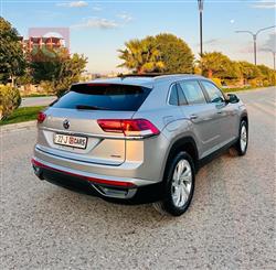 ڤۆڵکسواگن ئەتلەس